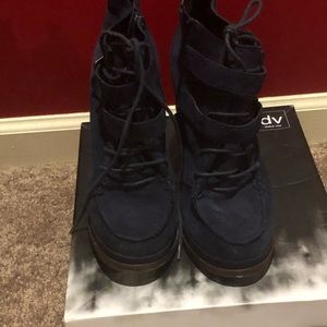 Dolce Vita Wyatt Blue suede shoes!